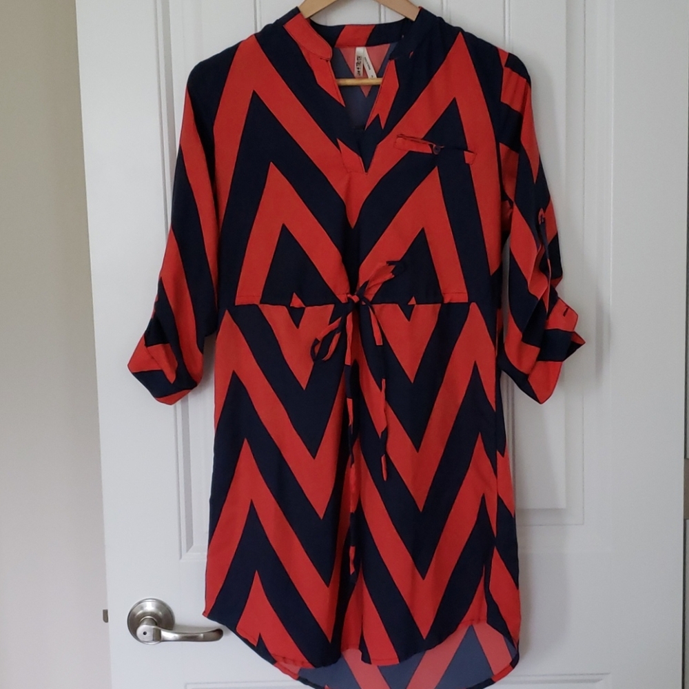 Live 4 Truth Women's Dress. SIZE S.